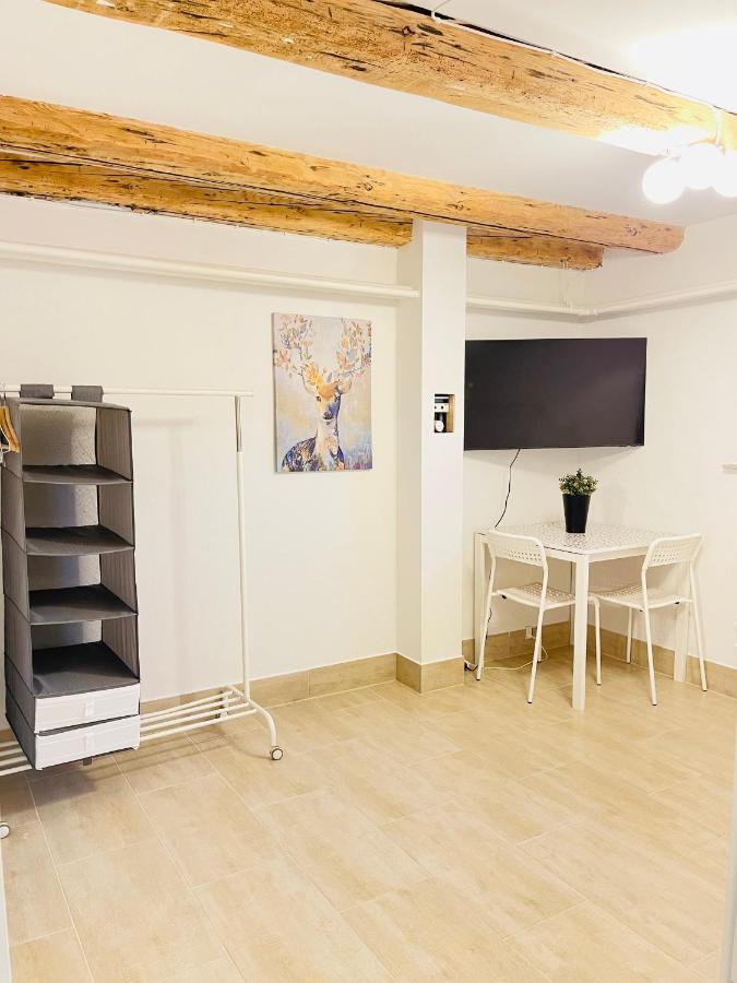 Aday - Cozy Private Room In The Center Aalborg Exterior foto