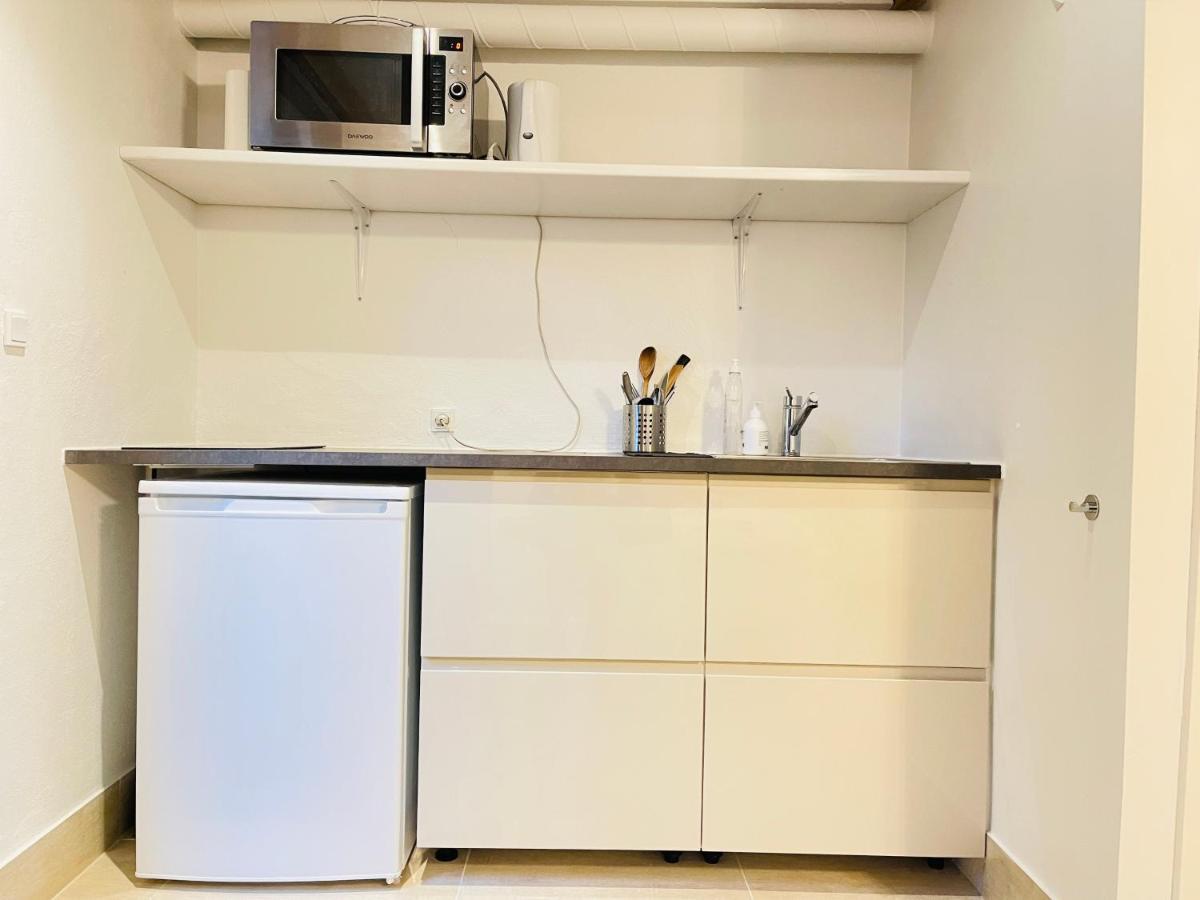 Aday - Cozy Private Room In The Center Aalborg Exterior foto